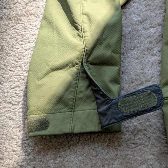 Outdoor Research Men's Softshell Jacket - Picture 9 of 10